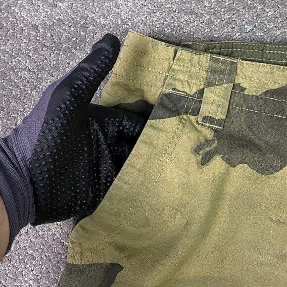 Vintage Fox Camo Cargo Shorts Men's 42 Camouflage Racing Y2K - Picture 3 of 13